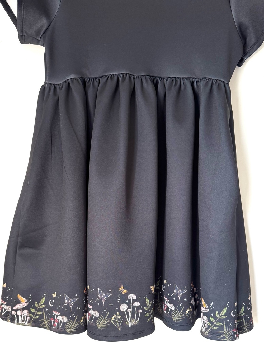 Hot Topic Black Mushroom Border Babydoll Dress Size Large - Picture 5 of 9